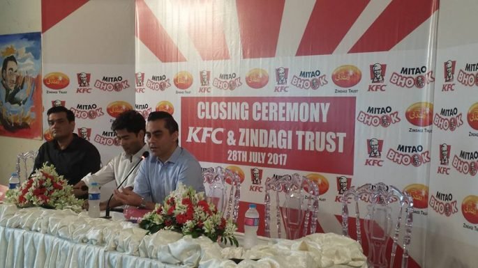 KFC Pakistan Handed Over Rs. 5 Million To Zindagi Trust - Hsohu